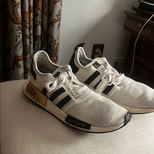 Adidas Men's White and Black Sneakers